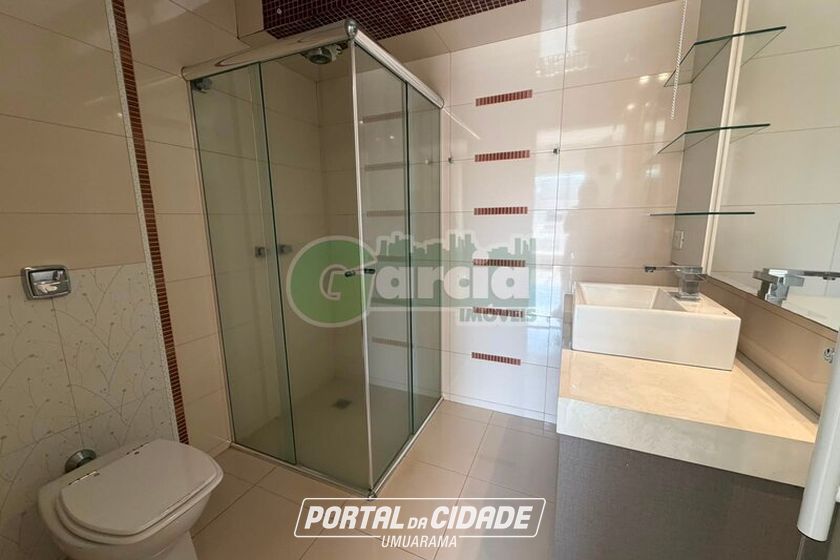 Sobrado para alugar - Zona III