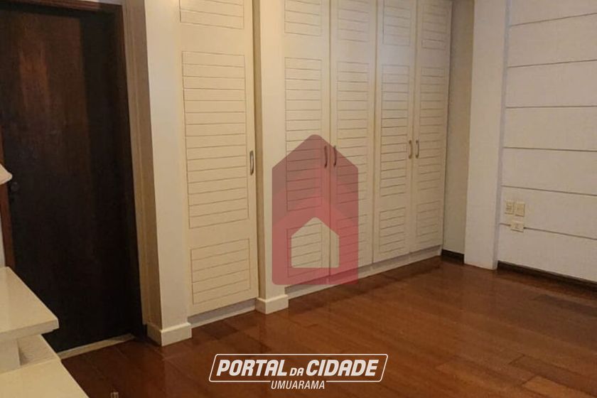 Casa para alugar - 332m&sup2; - Zona I