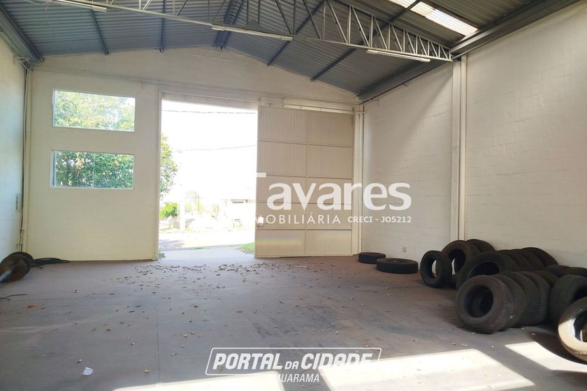 Sal&atilde;o Comercial para alugar - 200m&sup2; - Parque Residencial Belo Horizonte