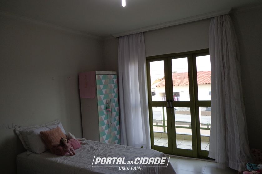 Sobrado &agrave; venda - 247m&sup2; - Zona 2
