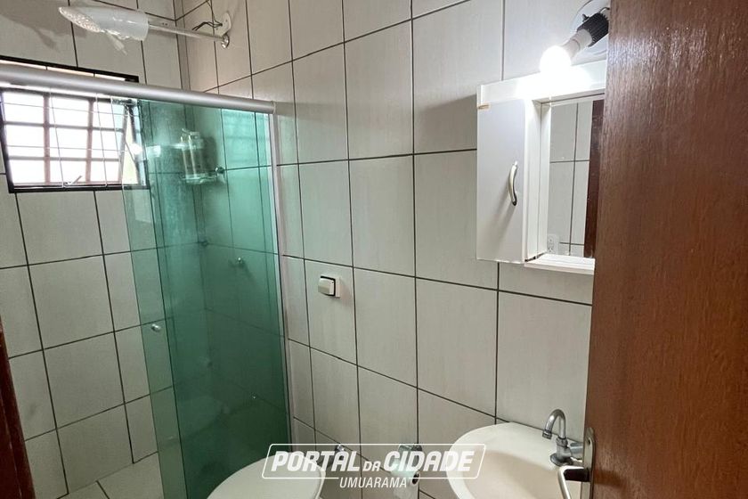 Casa &agrave; venda - 245m&sup2; - Zona II