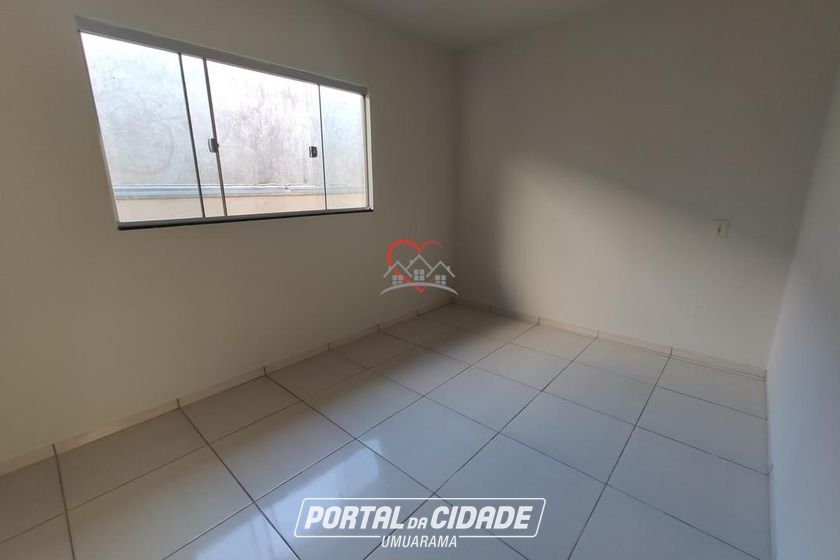 Casa &agrave; venda - 98m&sup2; - CENTRO