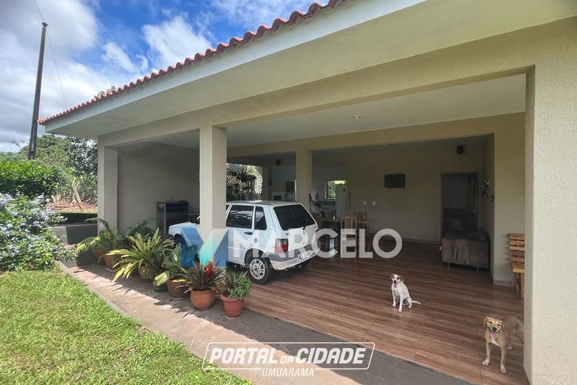 Ch&aacute;cara &agrave; venda - 4597m&sup2; - -