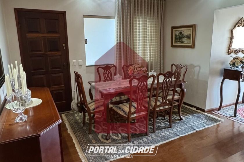 Casa &agrave; venda - 332m&sup2; - Zona I