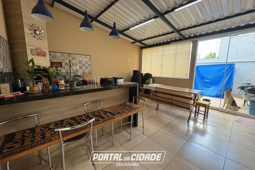Casa &agrave; venda - 252m&sup2; - Parque Bandeirantes