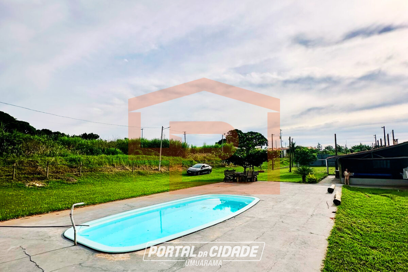 Ch&aacute;cara &agrave; venda - 4000m&sup2; - &Aacute;rea Rural