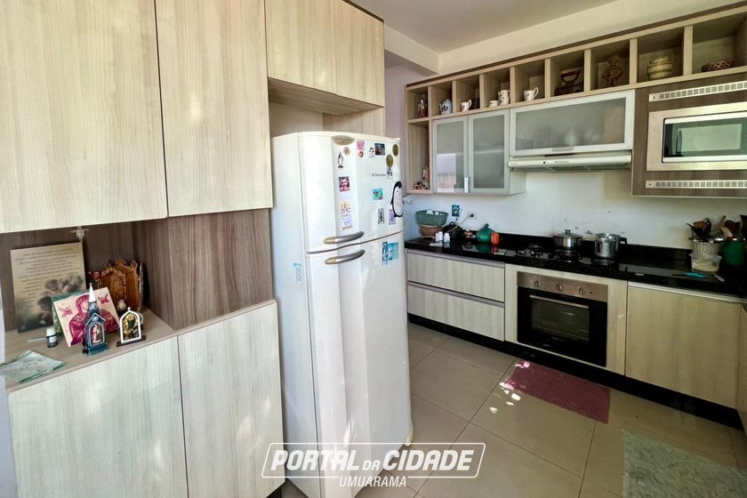 Casa &agrave; venda - 200m&sup2; - Zona IV