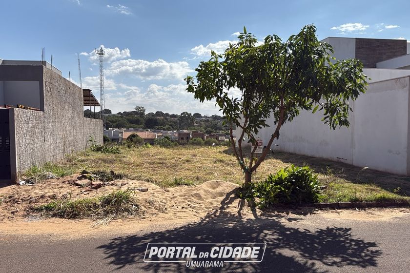 Terreno &agrave; venda - 214m&sup2; - JARDIM AEROPORTO