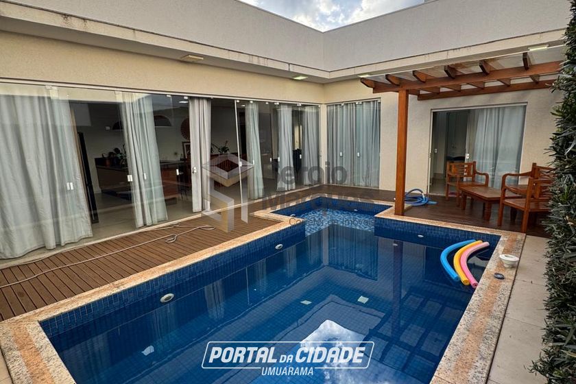 Casa &agrave; venda - 415m&sup2; - Zona V