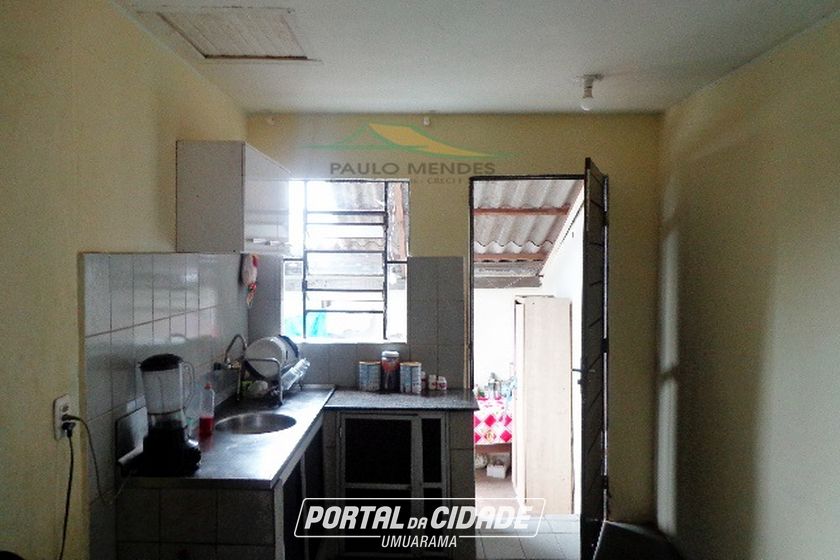 Casa &agrave; venda - 90m&sup2; - CONJUNTO RESIDENCIAL C&Oacute;RREGO LONGE