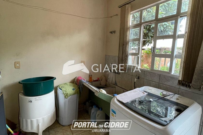 Casa &agrave; venda - 207m&sup2; - VILA INDUSTRIAL