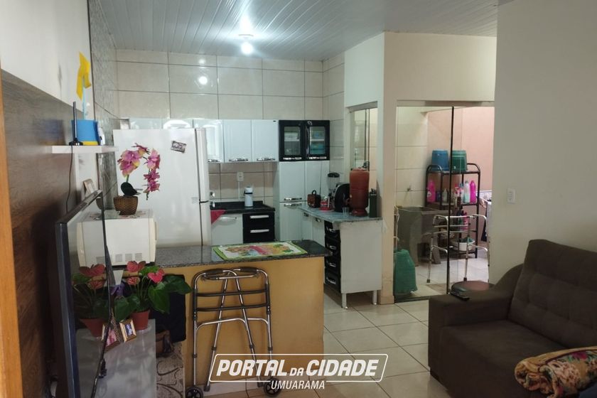 Casa &agrave; venda - 60m&sup2; - Zona V