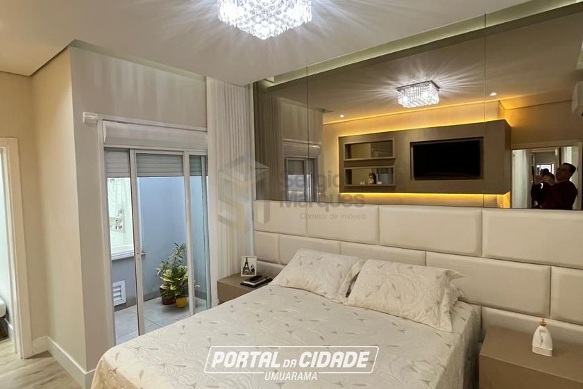 Casa &agrave; venda - 275m&sup2; - Condom&iacute;nio Royal Garden