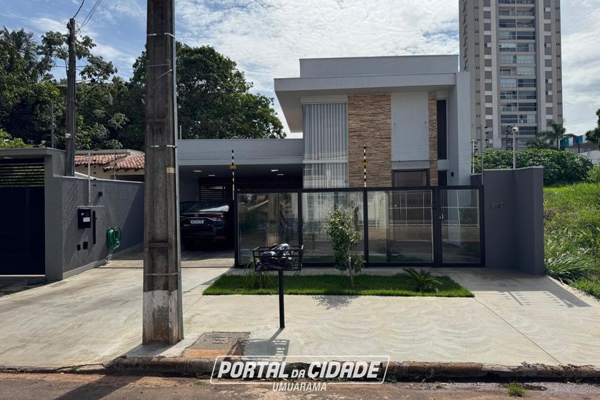 Casa &agrave; venda - 240m&sup2; - Jardim Europa