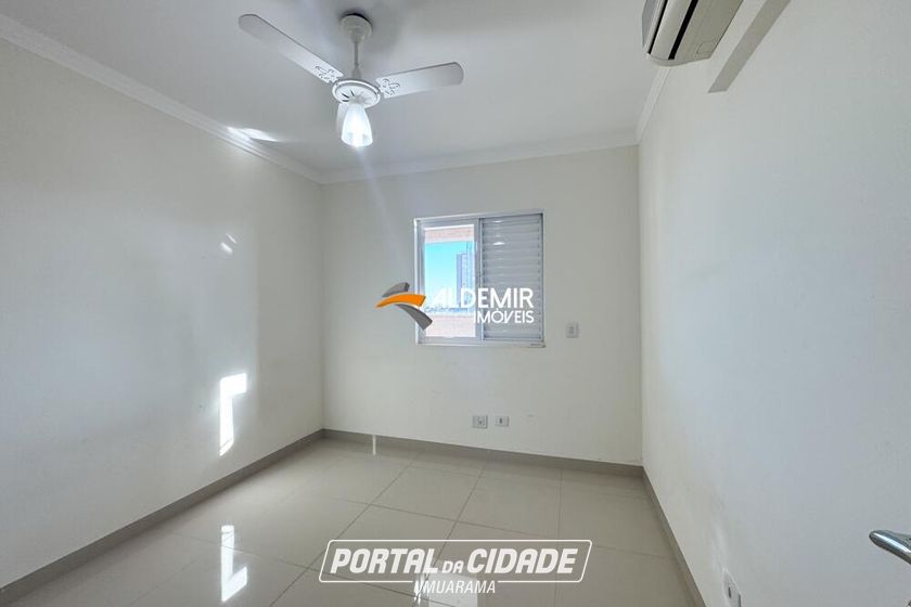 Apartamento &agrave; venda - 111m&sup2; - Zona 3