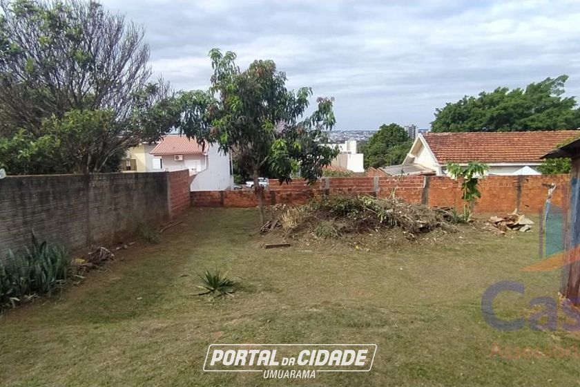 Casa &agrave; venda - 598m&sup2; - Zona IV