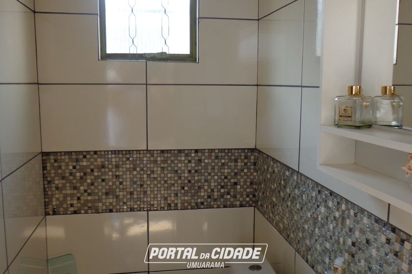 Sobrado &agrave; venda - 247m&sup2; - Zona 2