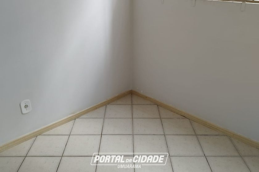 Apartamento para alugar - 50m&sup2; - ZONA III