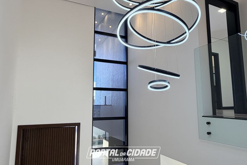 Sobrado &agrave; venda - 200m&sup2; - Jardim Colorado