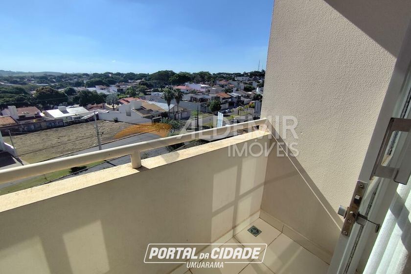 Apartamento para alugar - 74m&sup2; - Zona 6