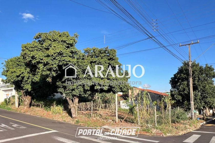 Terreno &agrave; venda - 183m&sup2; - Parque do Lago