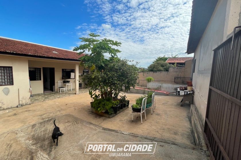 Casa &agrave; venda - 177m&sup2; - JARDIM PETROPOLIS