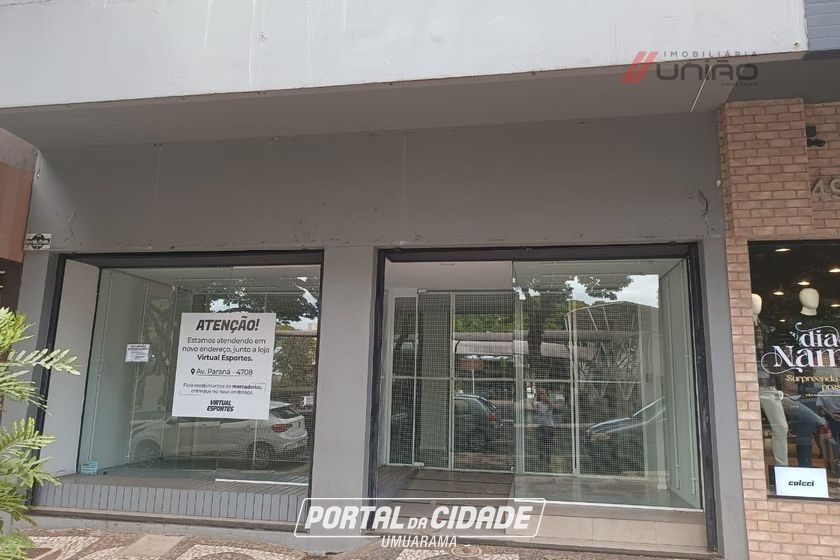 Sal&atilde;o Comercial para alugar - 245m&sup2; - Centro