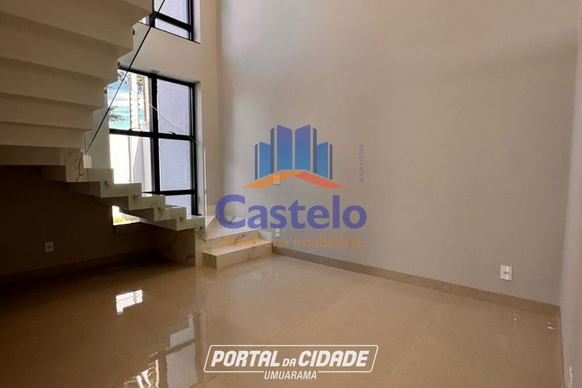 Casa &agrave; venda - 135m&sup2; - ZONA III