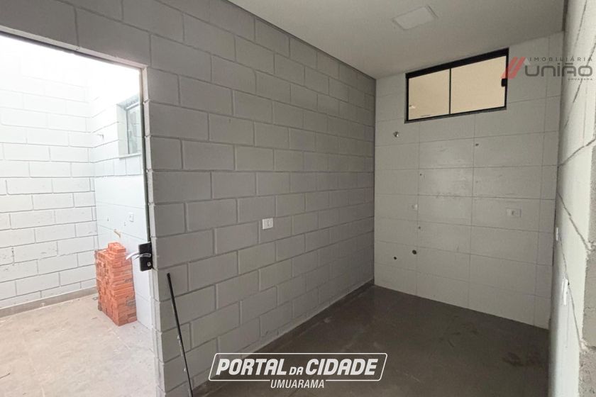 Sal&atilde;o Comercial para alugar - 1000m&sup2; - Parque Industrial II
