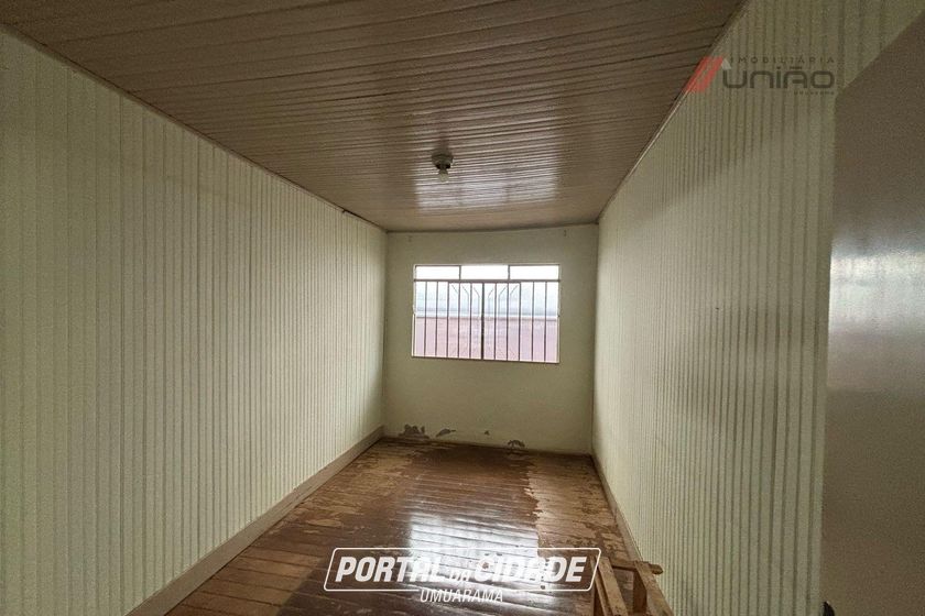 Casa &agrave; venda - 290m&sup2; - Zona III