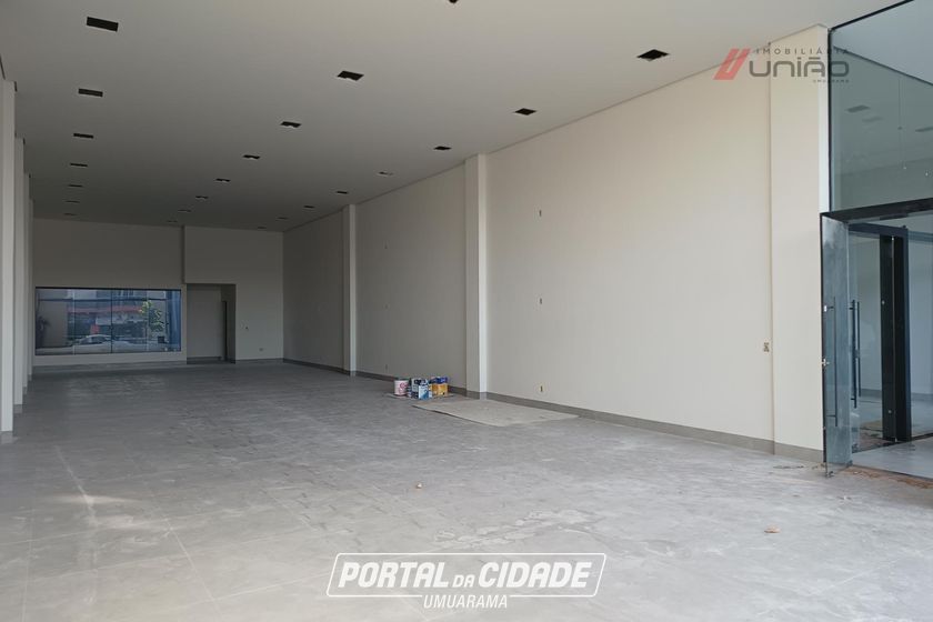 Sal&atilde;o Comercial para alugar - 180m&sup2; - Jardim Aratimbo