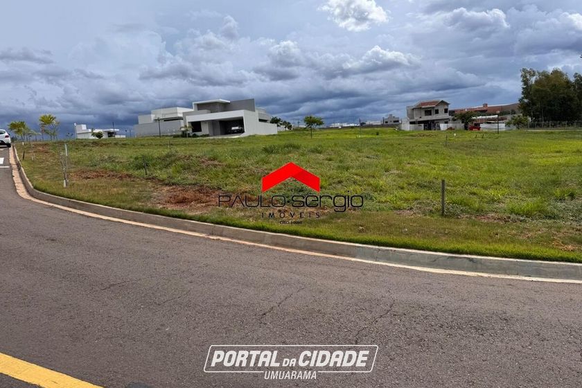 Terreno &agrave; venda - 370m&sup2; - Paysage Unique