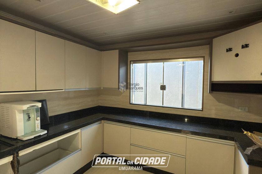 Casa &agrave; venda - 320m&sup2; - Jd Uni&atilde;o