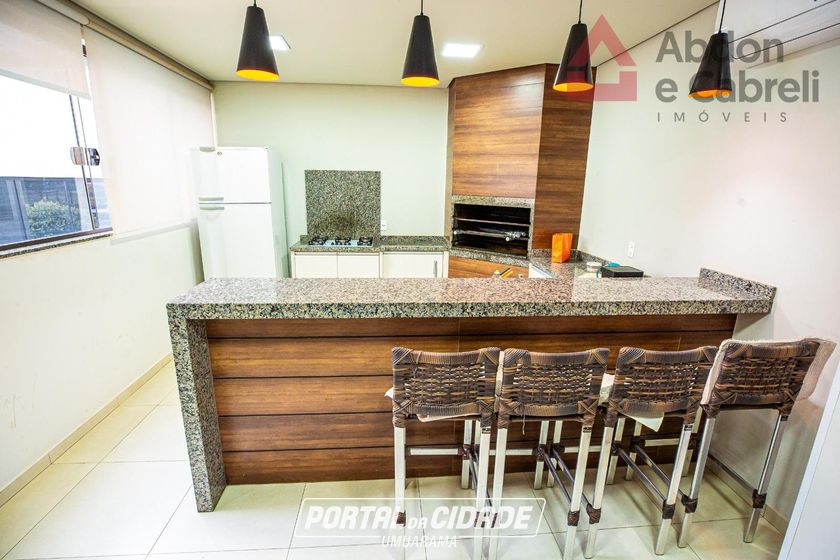 Apartamento &agrave; venda - 76m&sup2; - Zona I