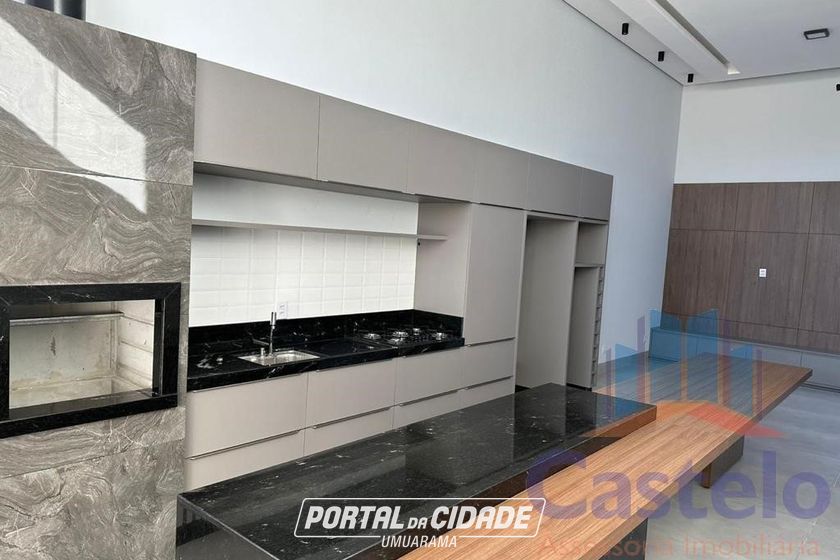 Casa &agrave; venda - 126m&sup2; - Porto Figueira