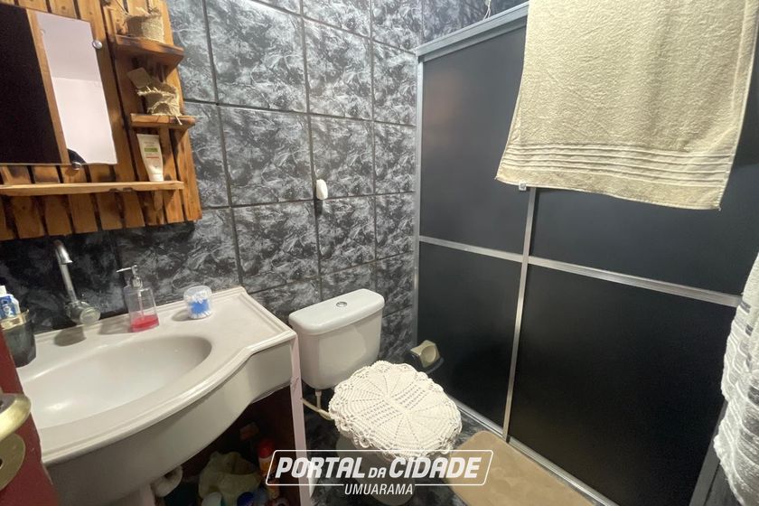 Casa &agrave; venda - 96m&sup2; - CONJUNTO RESIDENCIAL OURO PRETO