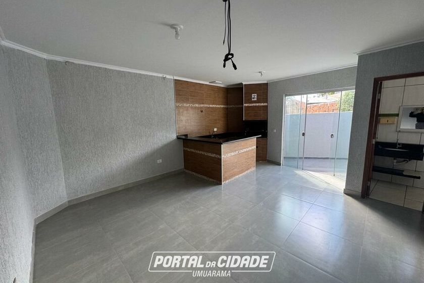 Casa &agrave; venda - 150m&sup2; - Parque Alto da Paran&aacute;