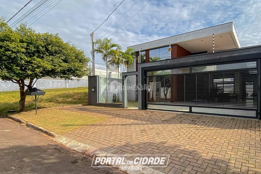 Casa &agrave; venda - 132m&sup2; - Jardim Santa Clara