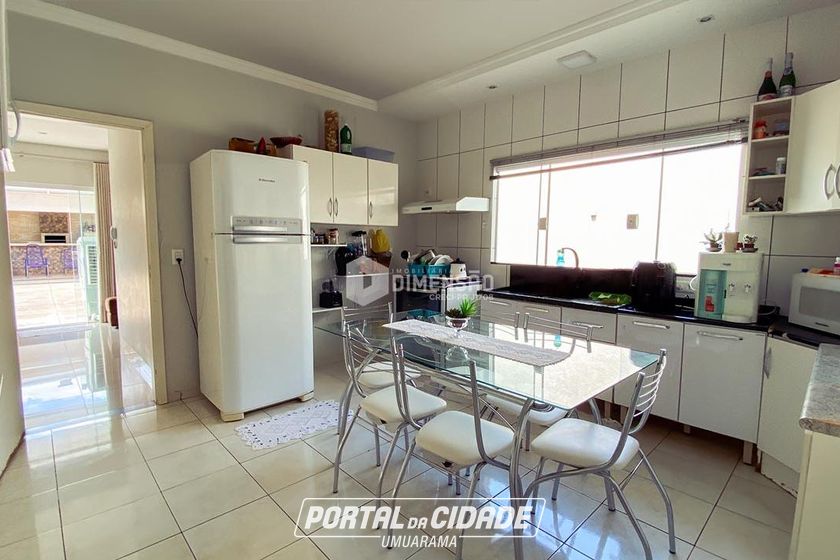 Casa &agrave; venda - 216m&sup2; - Jardim Belvedere