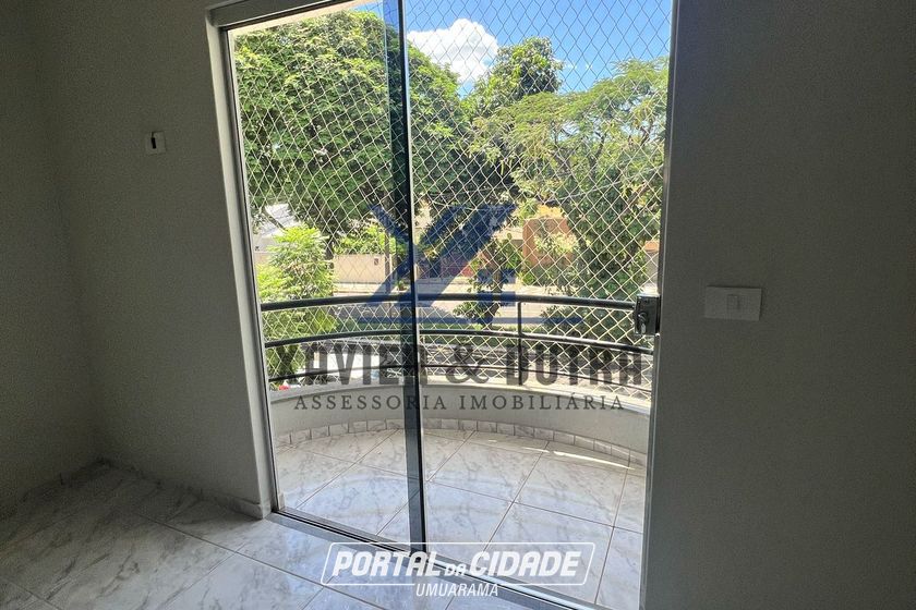 Sobrado &agrave; venda - 200m&sup2; - Zona II