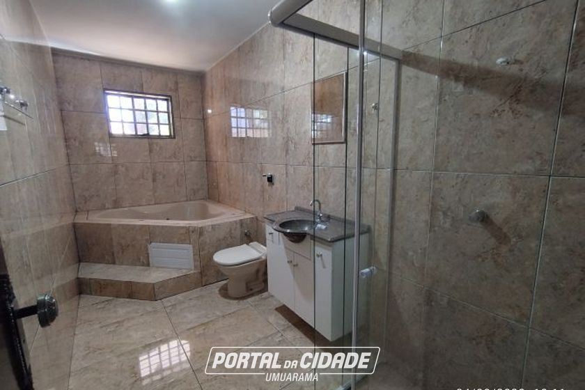 Casa &agrave; venda - Zona III