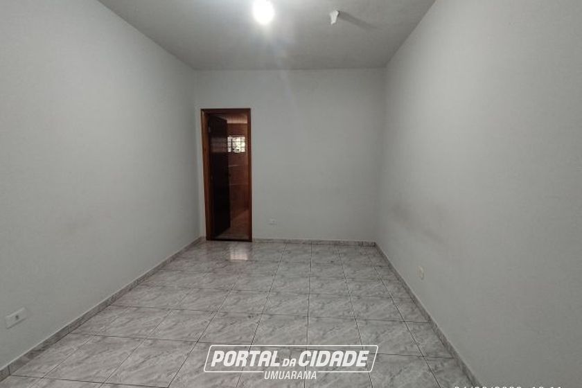 Casa &agrave; venda - Zona III