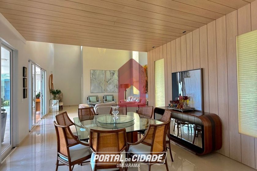 Casa &agrave; venda - 688m&sup2; - Condom&iacute;nio Residencial Soleil