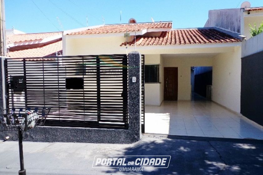 Casa &agrave; venda - 135m&sup2; - Parque Alto da Paran&aacute;