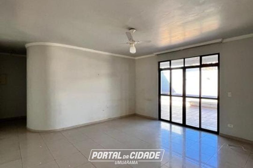 Casa &agrave; venda - 334m&sup2; - Jardim Lisboa