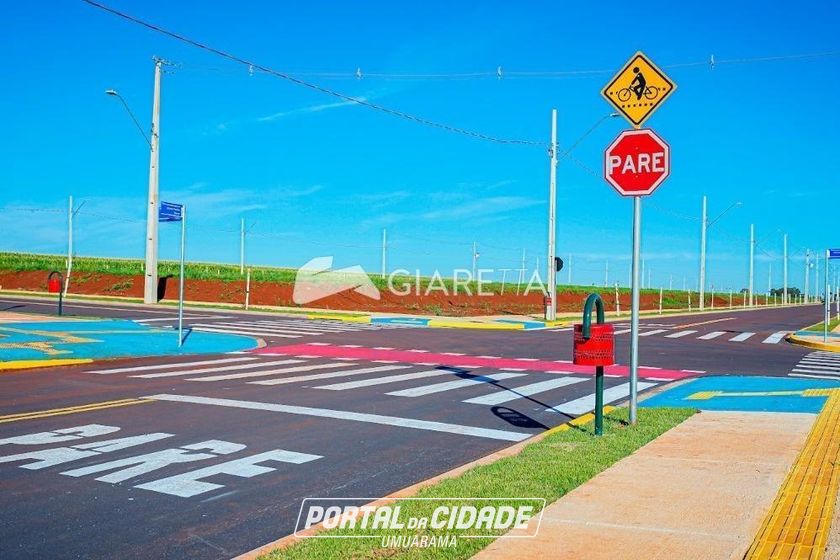 Terreno &agrave; venda - 250m&sup2; - CRISTO REI