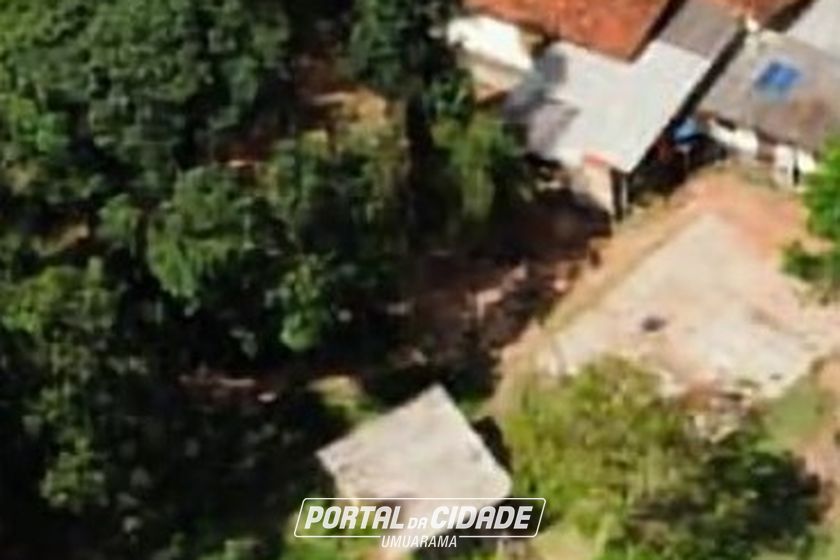 Terreno &agrave; venda - 3000m&sup2; - Centro