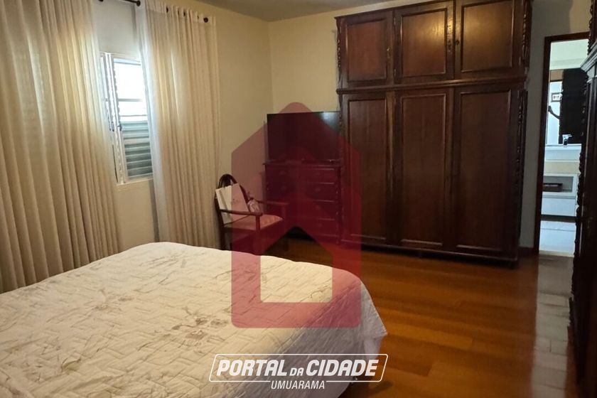 Casa &agrave; venda - 332m&sup2; - Zona I