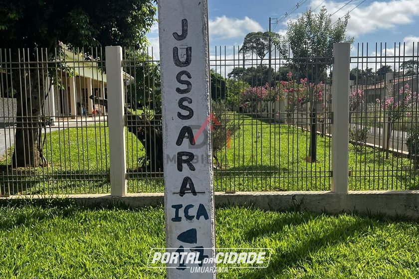 Terreno &agrave; venda - 198m&sup2; - Centro