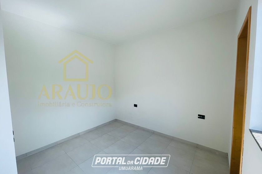 Casa &agrave; venda - 62m&sup2; - Jardim Sakai